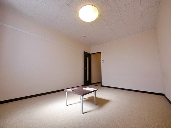 レオネクストエイトの物件内観写真